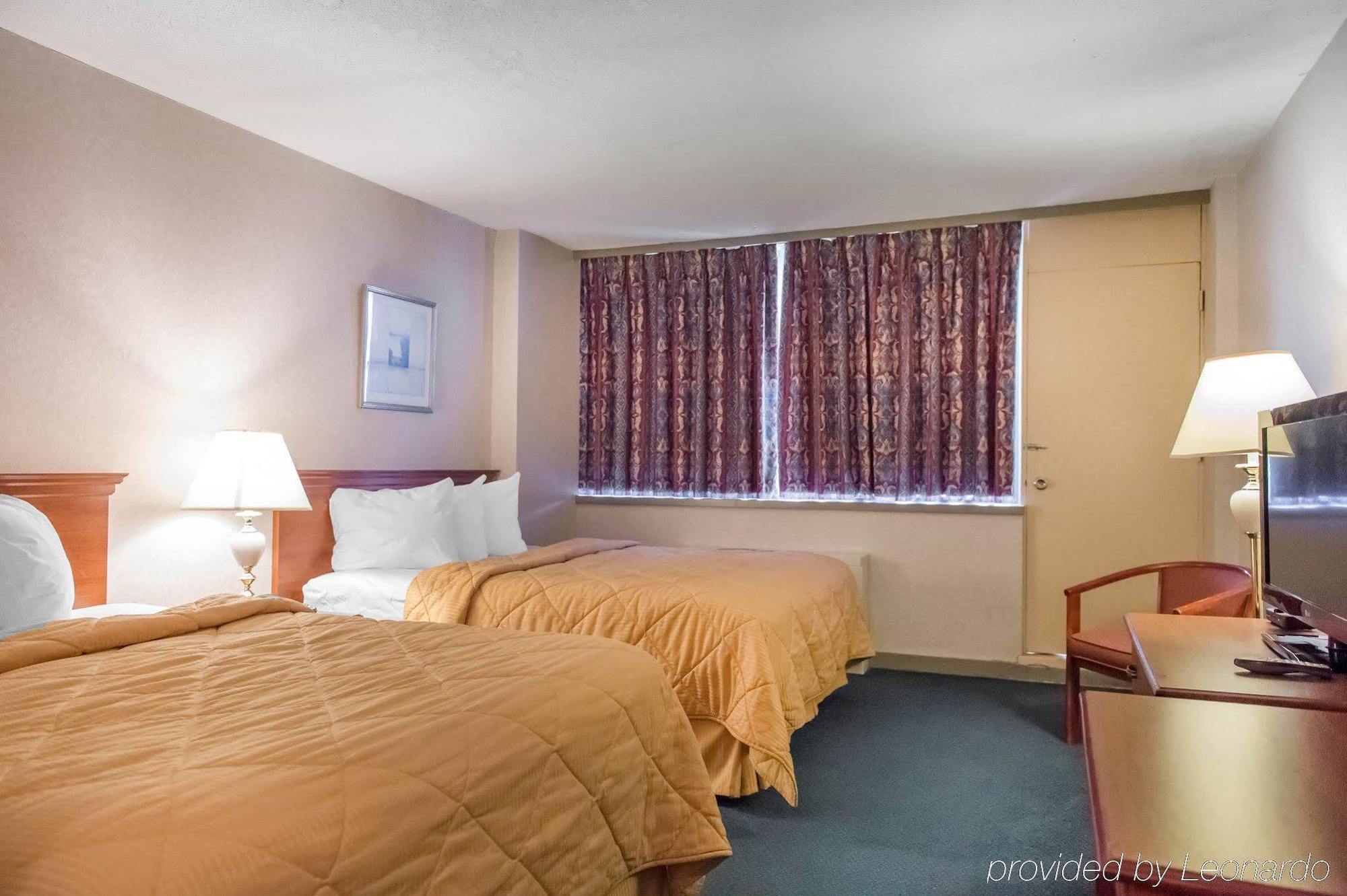 Econo Lodge Smiths Falls Exterior foto